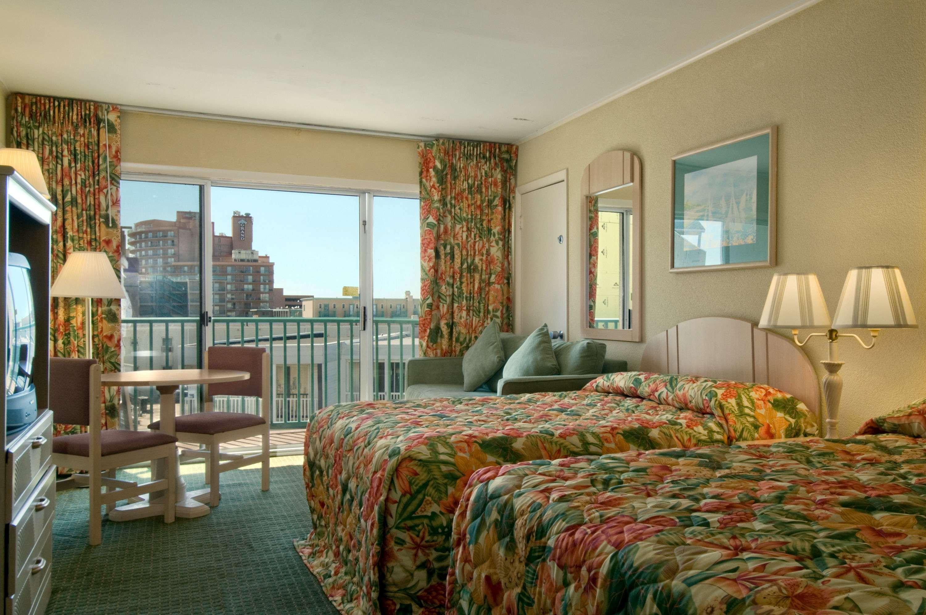 Howard Johnson By Wyndham Ocean City Oceanfront Exteriör bild