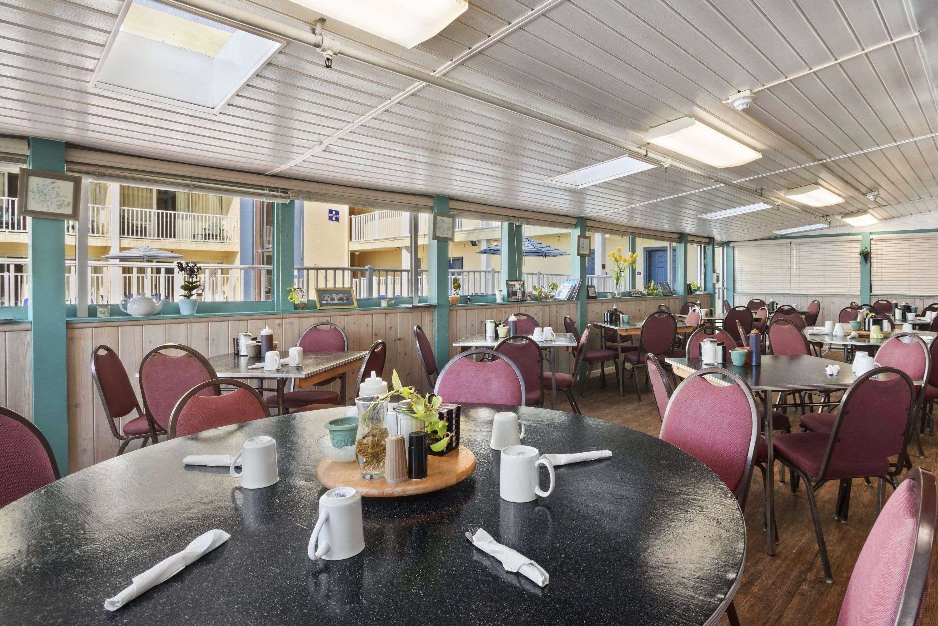 Howard Johnson By Wyndham Ocean City Oceanfront Exteriör bild
