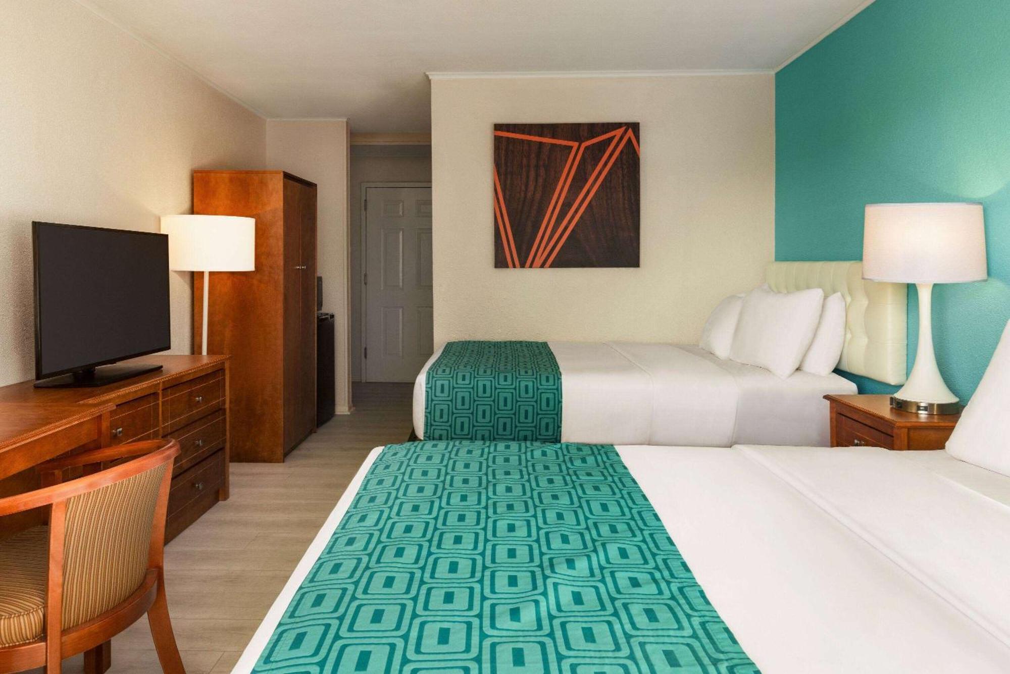 Howard Johnson By Wyndham Ocean City Oceanfront Exteriör bild