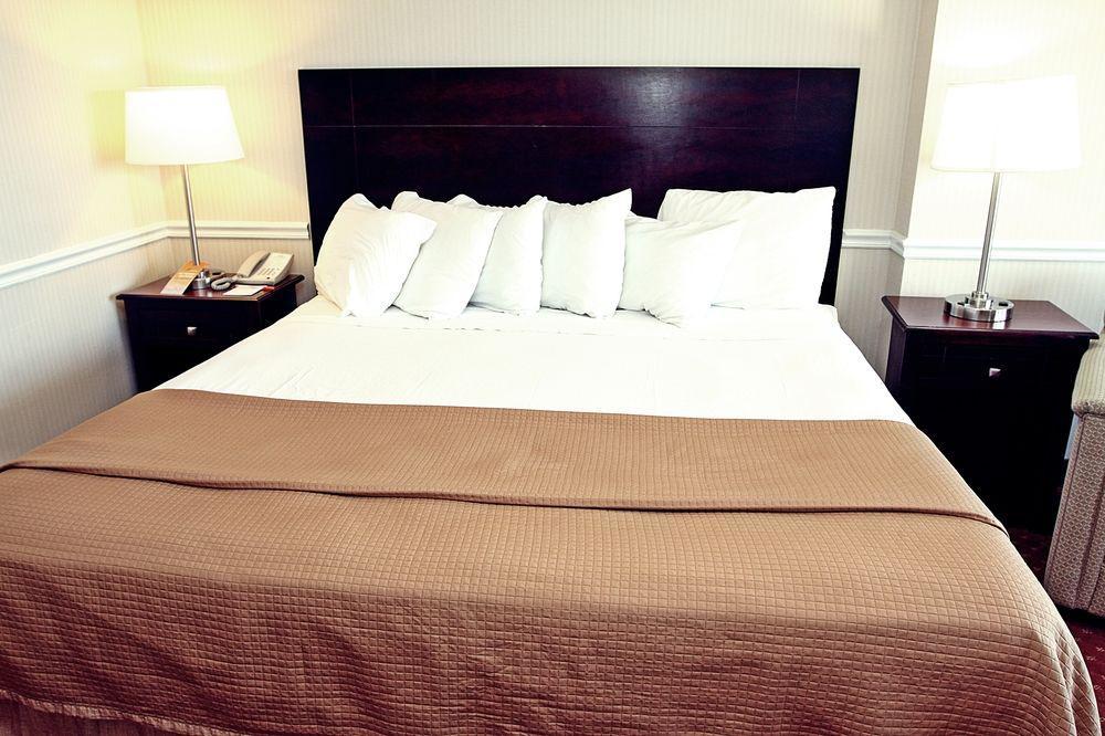 Howard Johnson By Wyndham Ocean City Oceanfront Exteriör bild